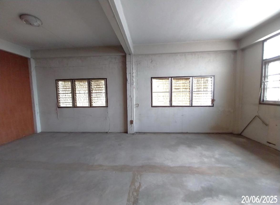 picture SHOP_HOUSE for sale  San Ton Pao San Kamphaeng Chiang Mai - 27/38