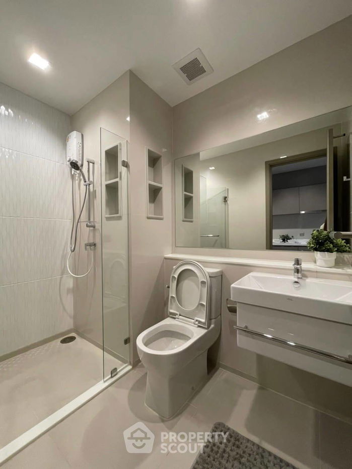 picture 1-BR Condo at Life Asoke - Rama 9 near MRT Phra Ram 9 (ID 2259862) - 4/5