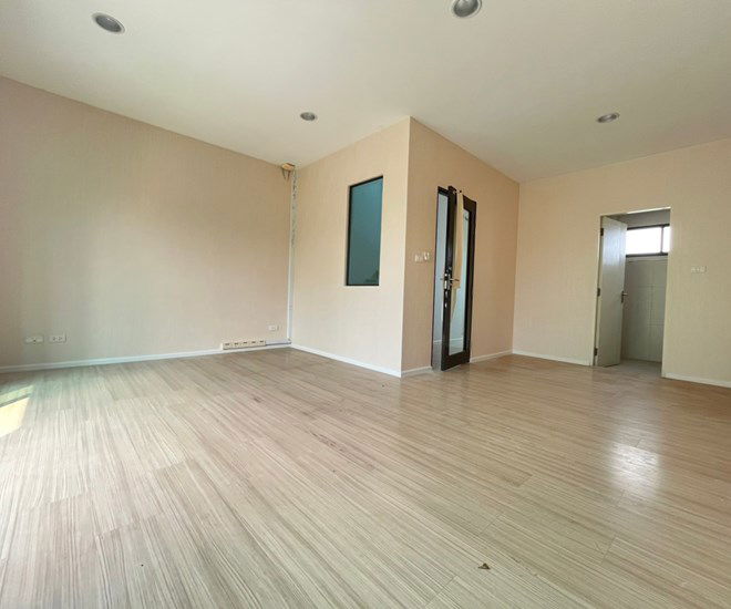 picture TOWN_HOUSE for sale  Phlapphla Wang Thonglang Bangkok - 6/20