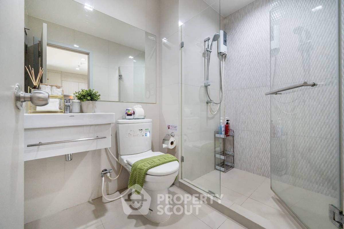 picture 2-BR Condo at Life Sukhumvit 48 near BTS Phra Khanong (ID 2251944) - 5/17
