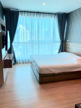 P-40139 ให้เช่า คอนโด ริทึ่ม สาทร Sathon 21 Alley, Yan Nawa, Sathon, Bangkok พร้อมอยู่ ราคาถูก Line Id @easythaihome 085-592-2897