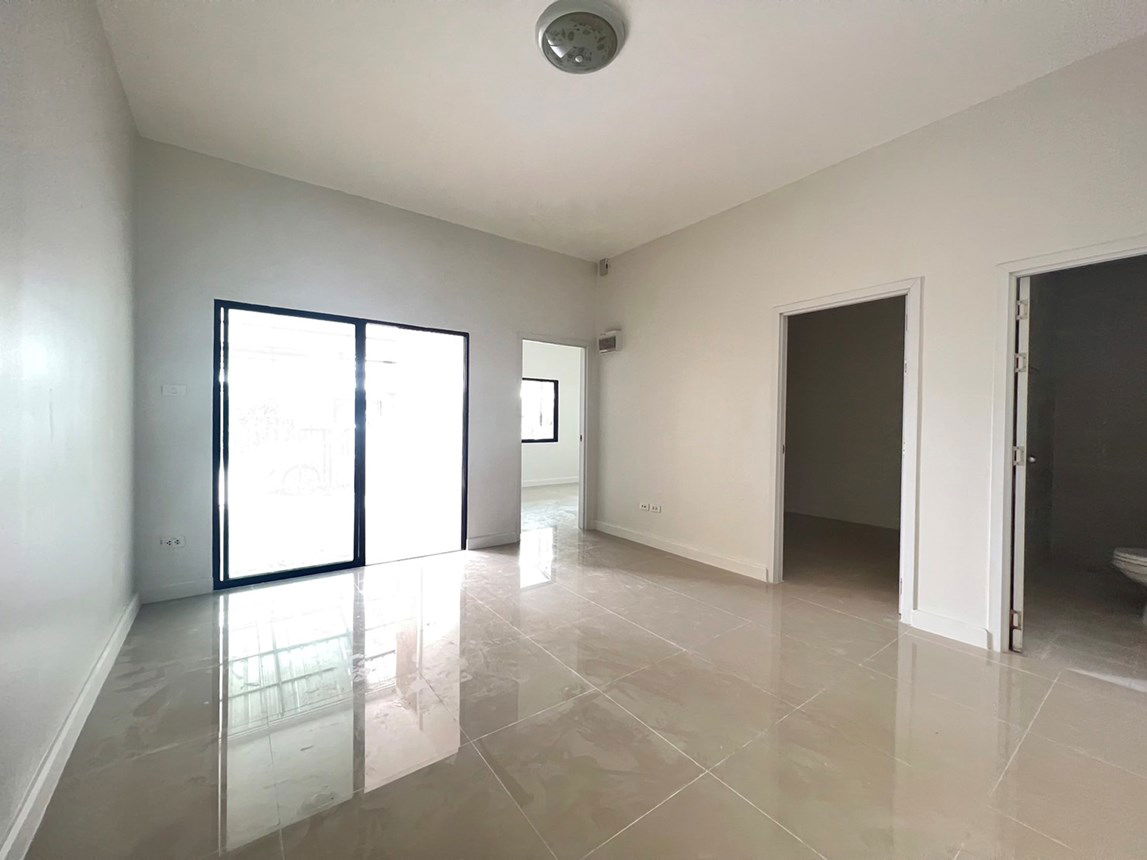 picture TOWN_HOUSE for sale  Bo Win Si Racha Chonburi - 13/20