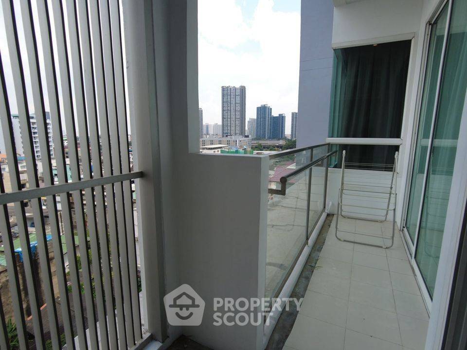 picture 2-BR Condo at The Bloom Sukhumvit 71 near BTS Phra Khanong (ID 993380) - 9/16