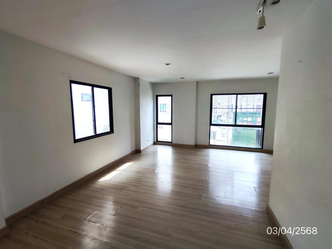 picture TOWN_HOUSE for sale  Dok Mai Prawet Bangkok - 27/44