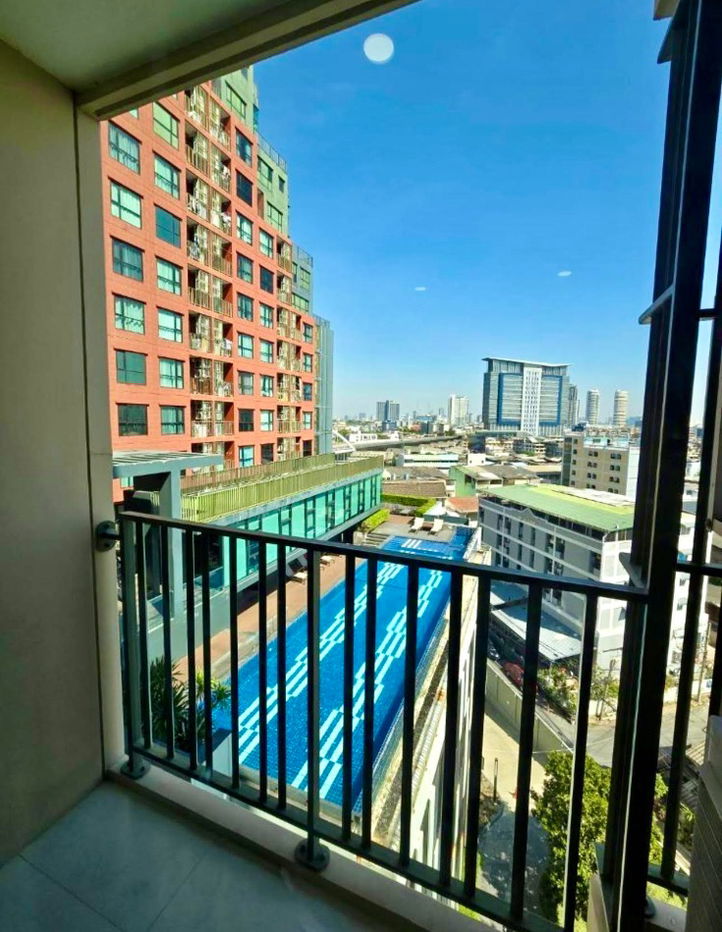 picture code : B46 Brix Condominium Bedroom : 2 - 10/12