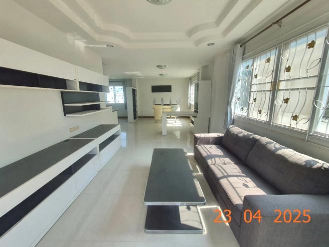 picture HOME for sale  Tha Wang Tal Saraphi Chiang Mai - 3/38