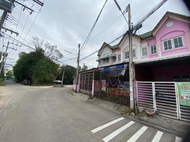 รูป ทาวน์เฮ้าส์ สำหรับขาย บ้านมีสุข หนองไม้แดง เมืองชลบุรี ชลบุรี - รูปที่ 1/18