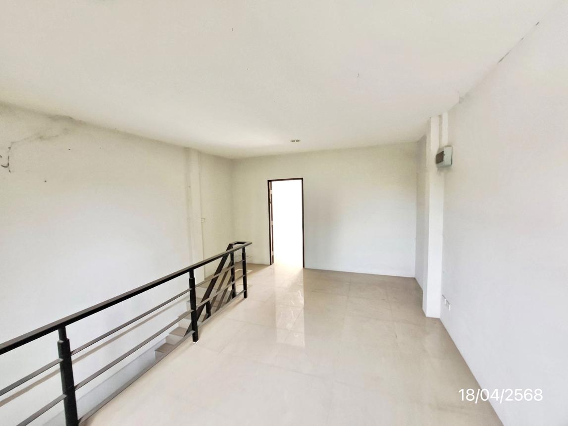 picture SHOP_HOUSE for sale  Nong Pla Lai Bang Lamung Chonburi - 35/44