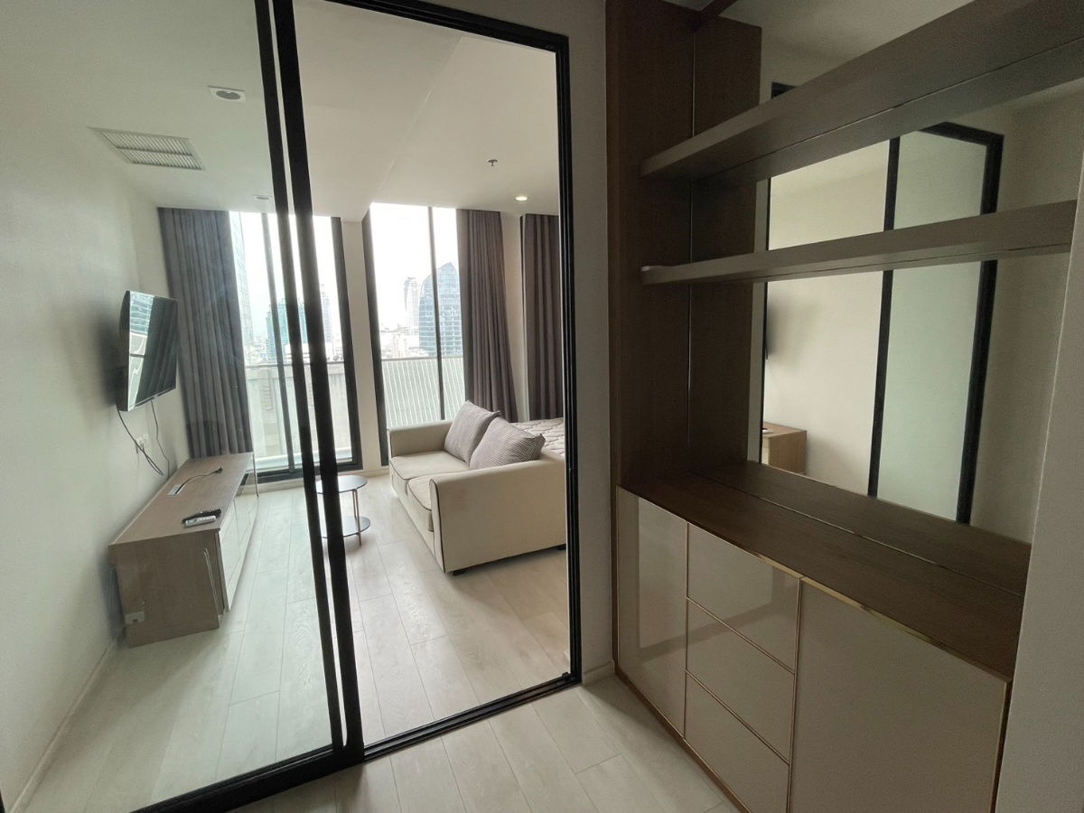 picture Condo for rent, Noble Ploenchit, 28th floor, ready to move in - 11/19