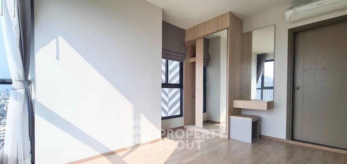 picture 2-BR Condo at Ideo O2 near BTS Bang Na (ID 576305) - 6/8