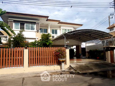 บ้านเดี่ยว ทรู ทาวเวอร์ พัฒนาการ : บ้าน 5-ห้องนอน ใน สวนหลวง (ID 1283869)