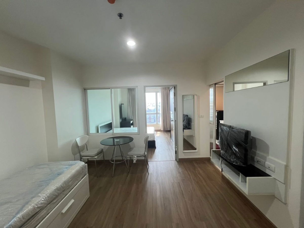 picture T1489 Condo for rent at Life @ Ratchada - Huay Kwang, Beautiful, fully furnished unit. Special price. - 4/9