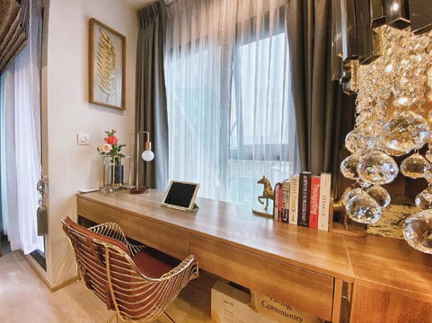 🚩Best room!🚩 For Rent Condo LIFE ONE WIRELESS Building 1, Floor 18,Studio, Room size 28.00 sqm