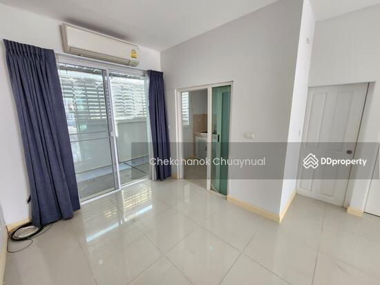 รูป ให้เช่าบ้านกลางเมือง ลาดพร้าว87 20ตรวา. 3ห้องนอน 3น้ำ 2จอด บ้านใหม่มากๆ 28,000/เดือน - รูปที่ 17/54