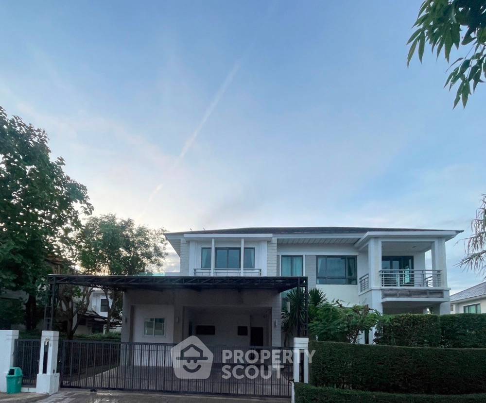 รูป บ้าน 5-ห้องนอน ใน บางรักน้อย (ID 1543686) - รูปที่ 1/37