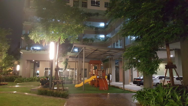 รูป ให้เช่าห้องเปล่า ลุมพินีพาร์คขั้น 14 ไม่มีเฟอร์ฯ - รูปที่ 9/12