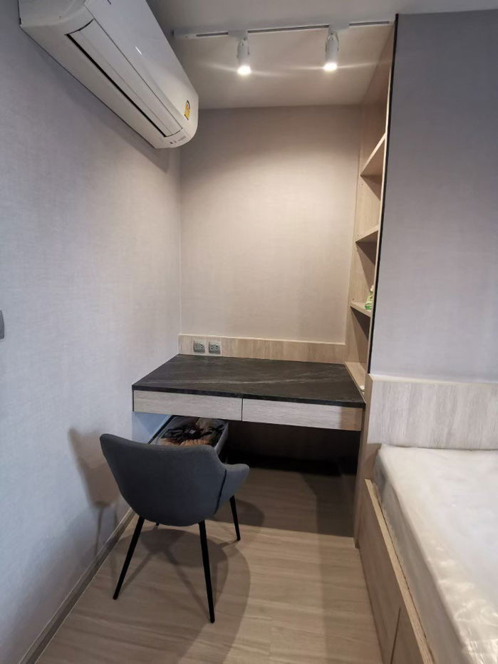 picture Code: KJ8290  for rent Life Ladprao // Line ID: @kjcondo (with @) // - 7/10