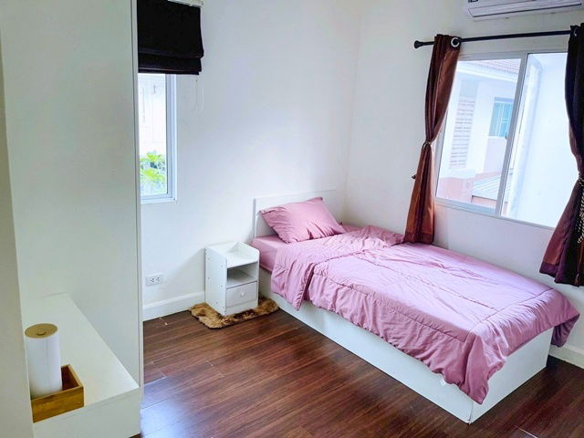 รูป ตลาดนัดเกาะแก้ว 500 ม. ภูเก็ต IKEA 1.68กม. รร.นานาชาติ บริติช 600 ม.ให้เช่าทาวน์โฮม 2 ชั้น 29ตร.วา. 232ตร.ม. - รูปที่ 7/8