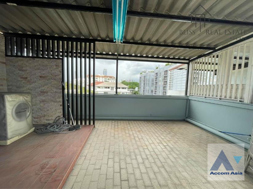 รูป 🔼🔽 AccomA 📩  3 BR Townhouse in Thung Maha Mek (AA37984) - รูปที่ 11/12
