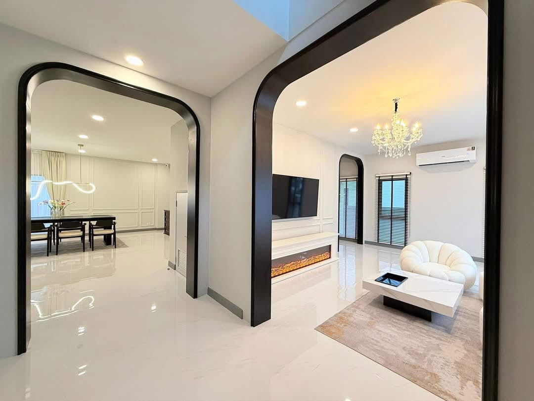picture code : B110 The City Bangna Bedroom : 5 - 4/22