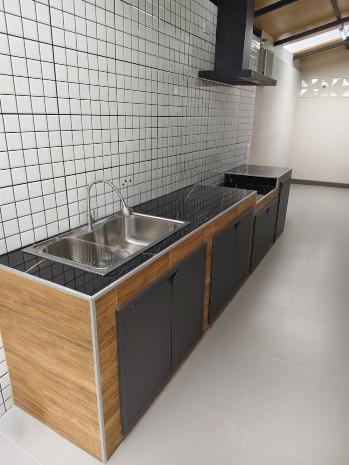 รูป ให้เช่า! บ้านเดี่ยวรีโนเวทใหม่ 🏠 ทำเลทองใกล้รถไฟฟ้าและเซ็นทรัลเวสต์เกต 🛍️ - รูปที่ 6/16