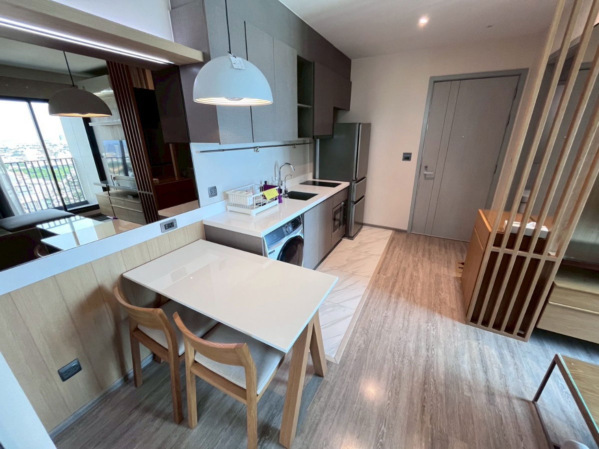 picture For Rent Rhythm Ekkamai 1 bedroom Corner room - 5/13