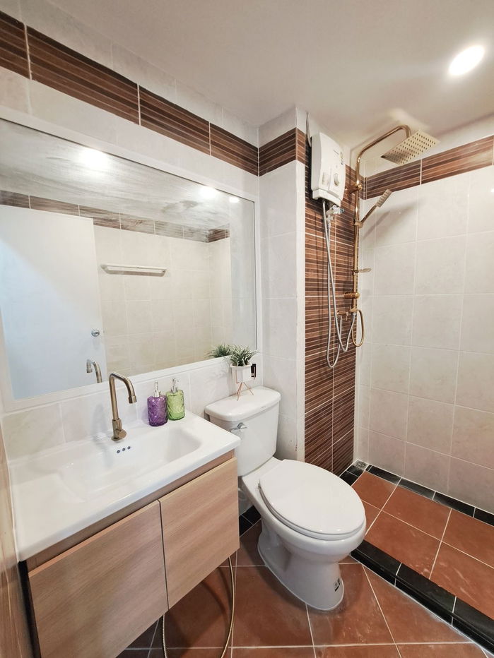 picture S406 [For Sale] Regent Home 1 📍 MRT Lak Song and BTS Saphan Mai 💰 Selling price only 1.19 million baht. - 8/10