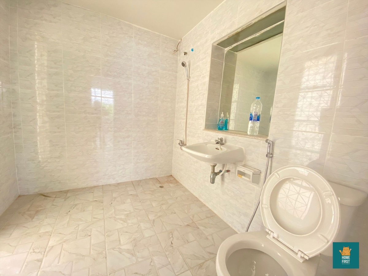 รูป ให้เช่า Townhome 3 ชั้น เมืองทองธานี โครงการ 1 2นอน3น้ำ 25ตร.วา 20,000 บาท - รูปที่ 12/18