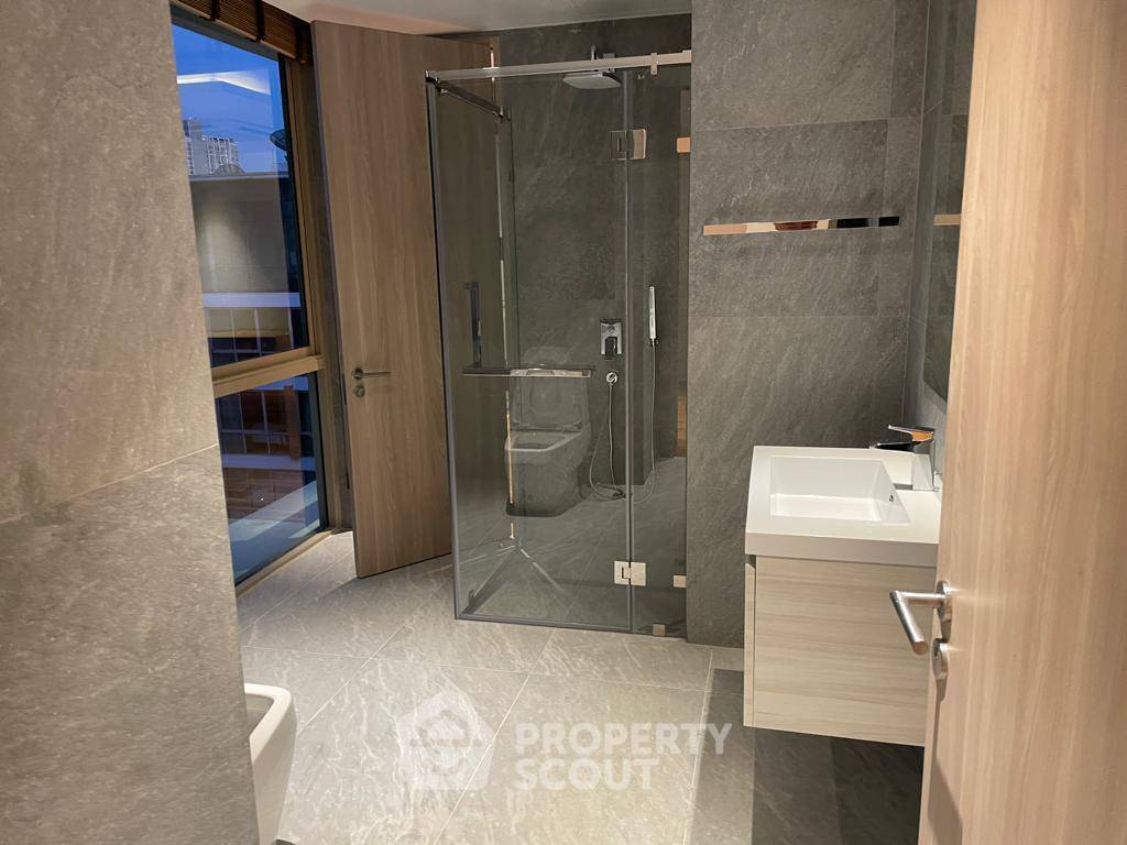 picture 5-BR Condo at Ficus Lane Condominium near BTS Phra Khanong (ID 511001) - 5/31