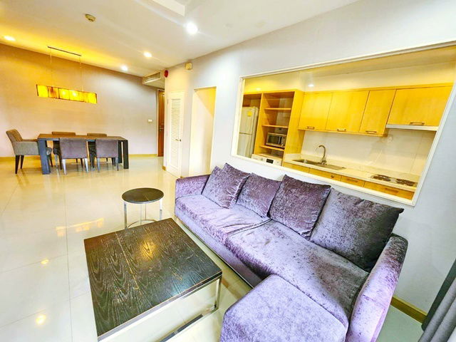 picture The Cheapest Penthouse Condo 2bed for rent The Rise Sukhumvit39 101sq.m. Thonglor13 BTS PhromPhong - 1/8