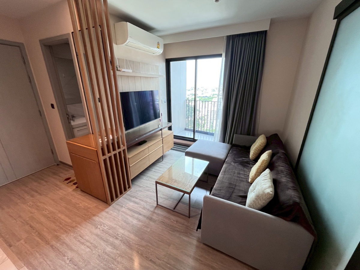picture For Rent Rhythm Ekkamai 1 bedroom Corner room - 7/13