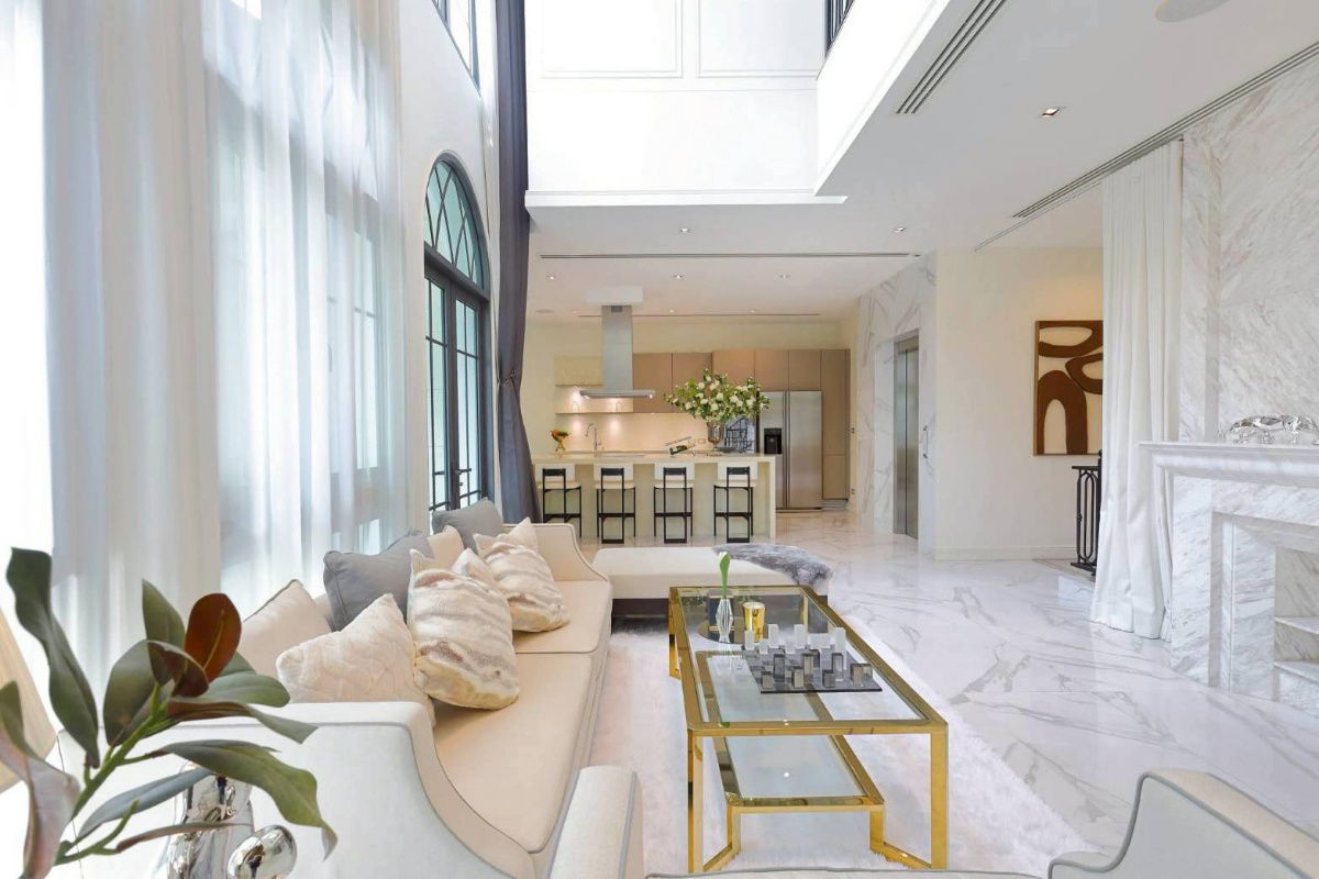 รูป ⭐️บ้านหรู ในซอยเอกมัย 22⭐️ ออกแบบโดย Hirsch Bedner Associates (HBA) บริษัทออกแบบชั้นนำระดับโลก - รูปที่ 3/14