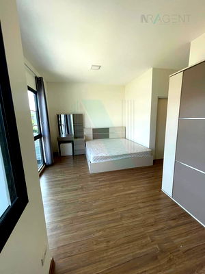 Townhouses for rent : 🔺 For Rent 2-story Townhouse PLENO PHAHOLYOTHIN 3 bedroom 2 bathroom