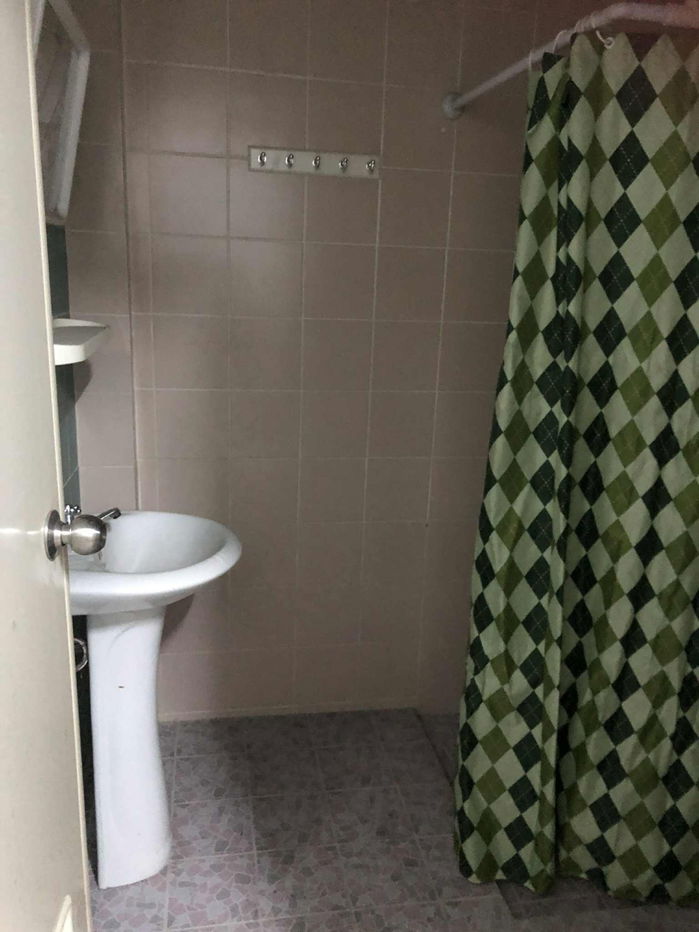 picture A Must-See Home! Beautiful house in a prime location. Special price in the Sri Dan area, with easy access to the Yellow Line MRT. - 3/5