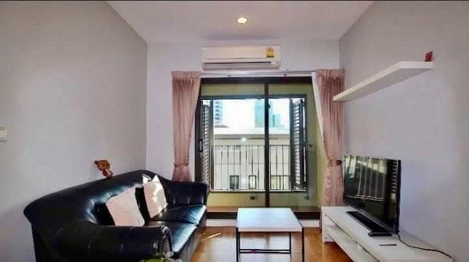 picture code : B118 Condolette Dwell Sukhumvit 26 - 1/11