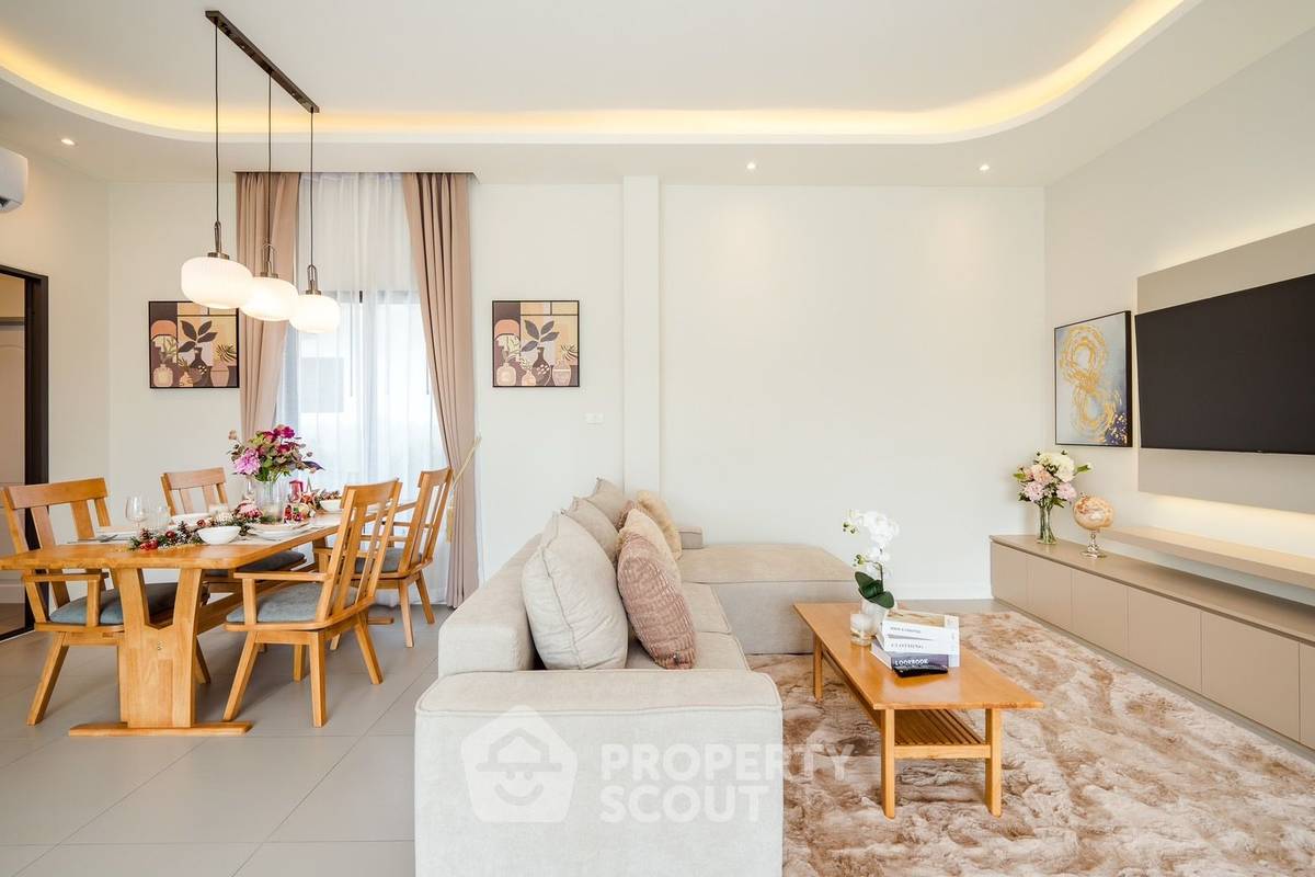 รูป บ้าน 3-ห้องนอน ที่ ฟูลริช แอสเซท หัวหิน-ชะอำ ใกล้ เดอะ เวเนเซีย (ID 2093494) - รูปที่ 3/7