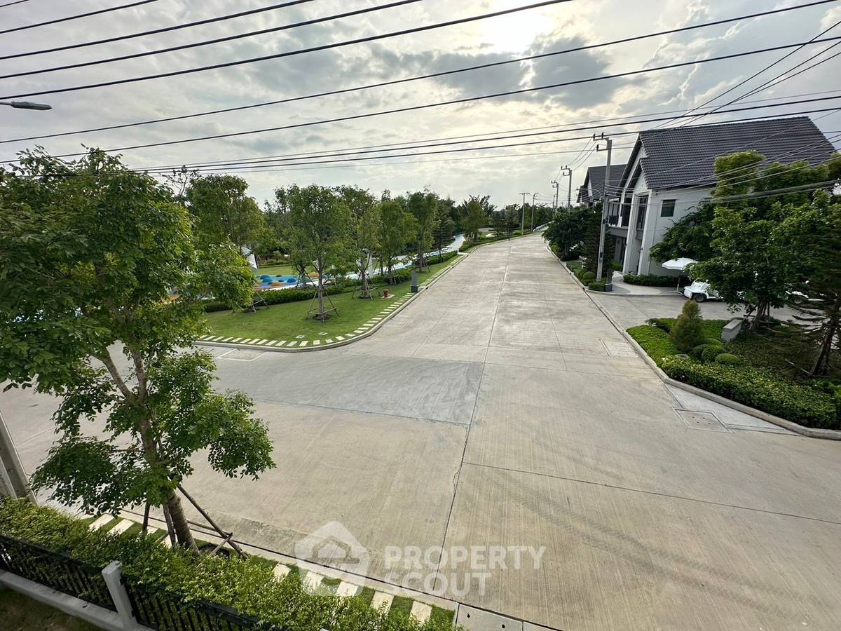 picture 4-BR House at Centro Bangna in Bang Kaeo (ID 2264056) - 16/18
