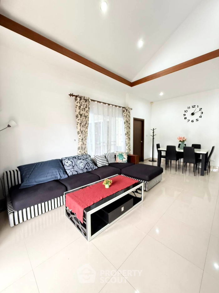 รูป บ้าน 2-ห้องนอน ที่ บ้านดุสิต พัทยา วิว ใกล้ เมืองพัทยา (ID 2102558) - รูปที่ 3/10