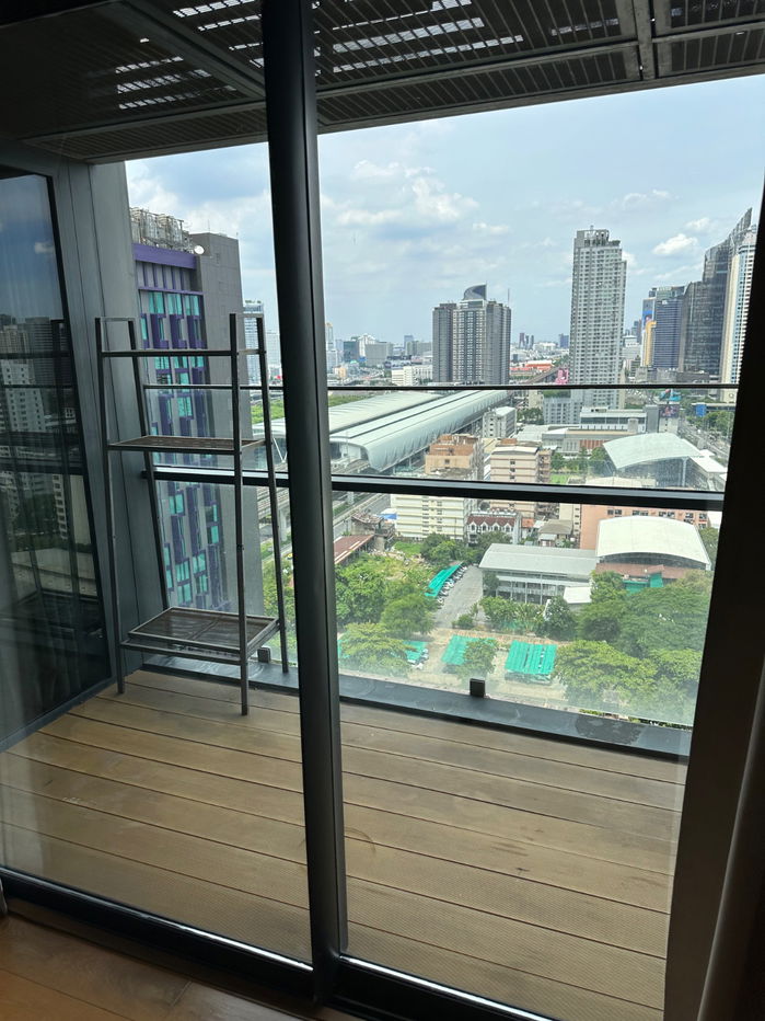 picture For rent 1 bedroom at Circle Living Prototype - 9/12
