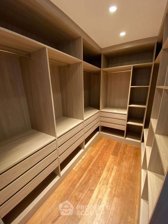 picture 5-BR Condo at Ficus Lane Condominium near BTS Phra Khanong (ID 511001) - 9/31
