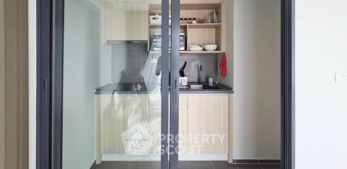 picture 2-BR Condo at Ideo O2 near BTS Bang Na (ID 576305) - 5/8