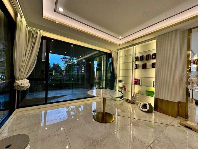 ขายบ้านเดี่ยว 5 ห้องนอน 762 ตร.ม. 160 ตร.ว. แกรนด์ บางกอก บูเลอวาร์ด อีสต์ พระราม 9