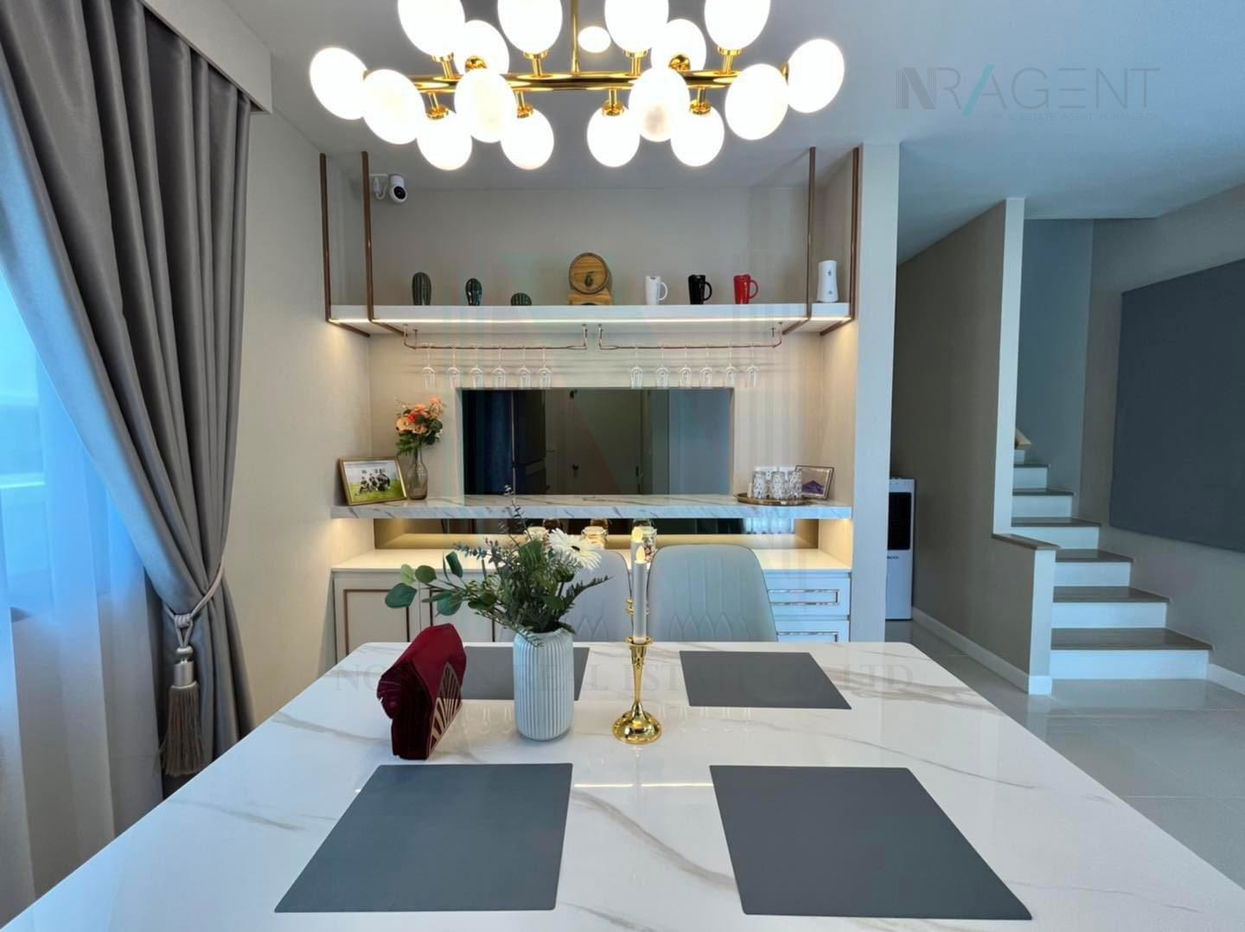 รูป 🚩 ขายบ้านเดี่ยว โครงการ บริทาเนีย บางนา-สุวรรณภูมิ กม.26 2 ชั้น 3 ห้องนอน 3 ห้องน้ำ - รูปที่ 2/8