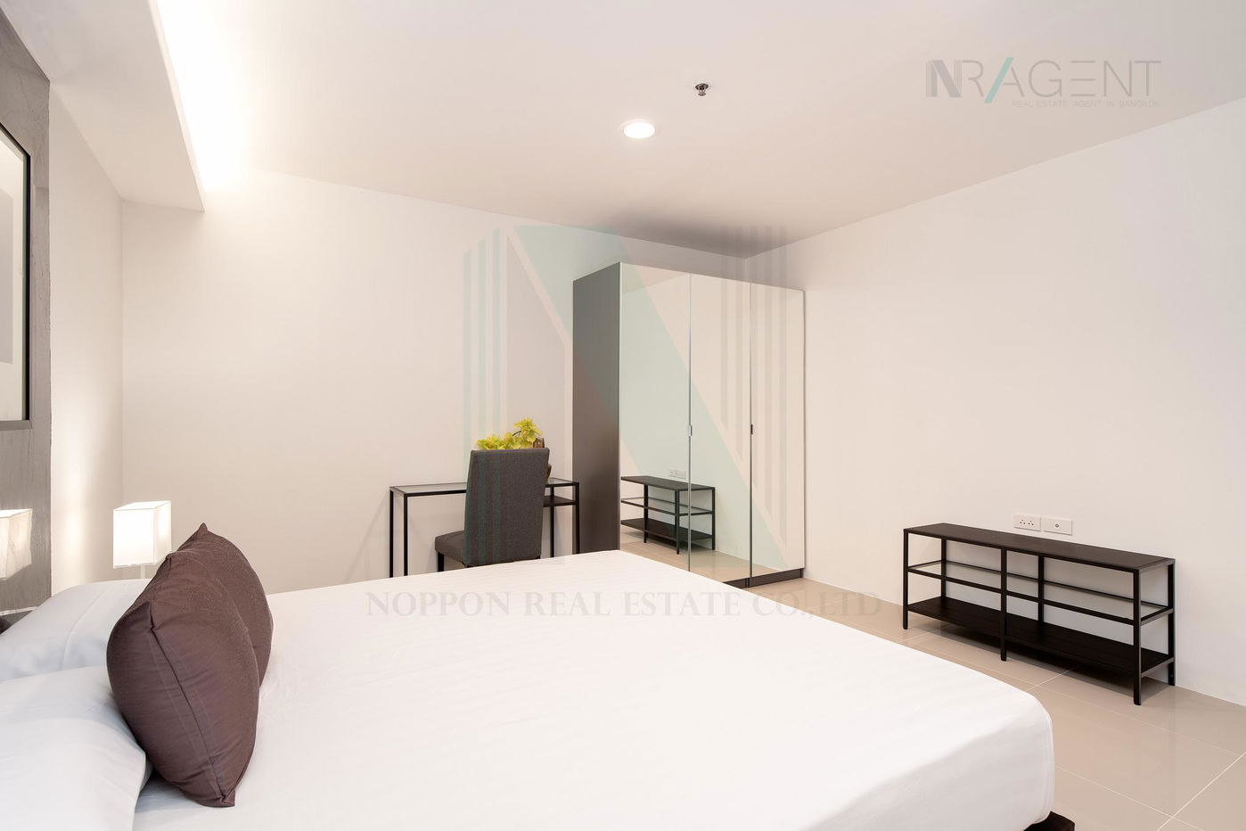 picture 📌 For Rent Condo THE WATERFORD DIAMOND Building 1, Floor 39,2 bed room, Room size 81.00 sqm - 3/8