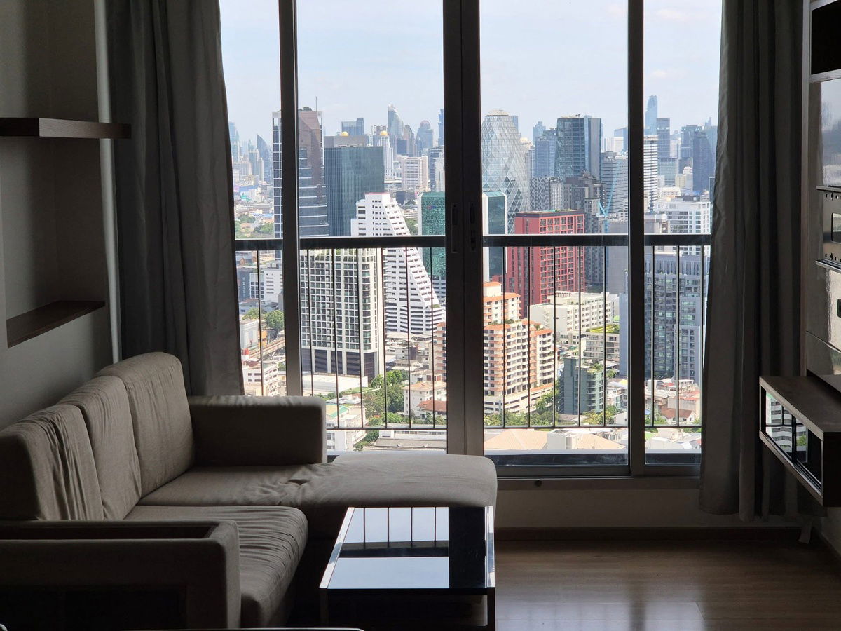 picture ADD line id : @cutecondo available to touring please make appointment here - 2/10