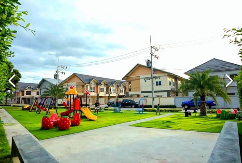 picture Second-hand townhouse for sale in Pattaya, The Palm City Hill, Nong Pla Lai, Bang Lamung, Chonburi - 17/19