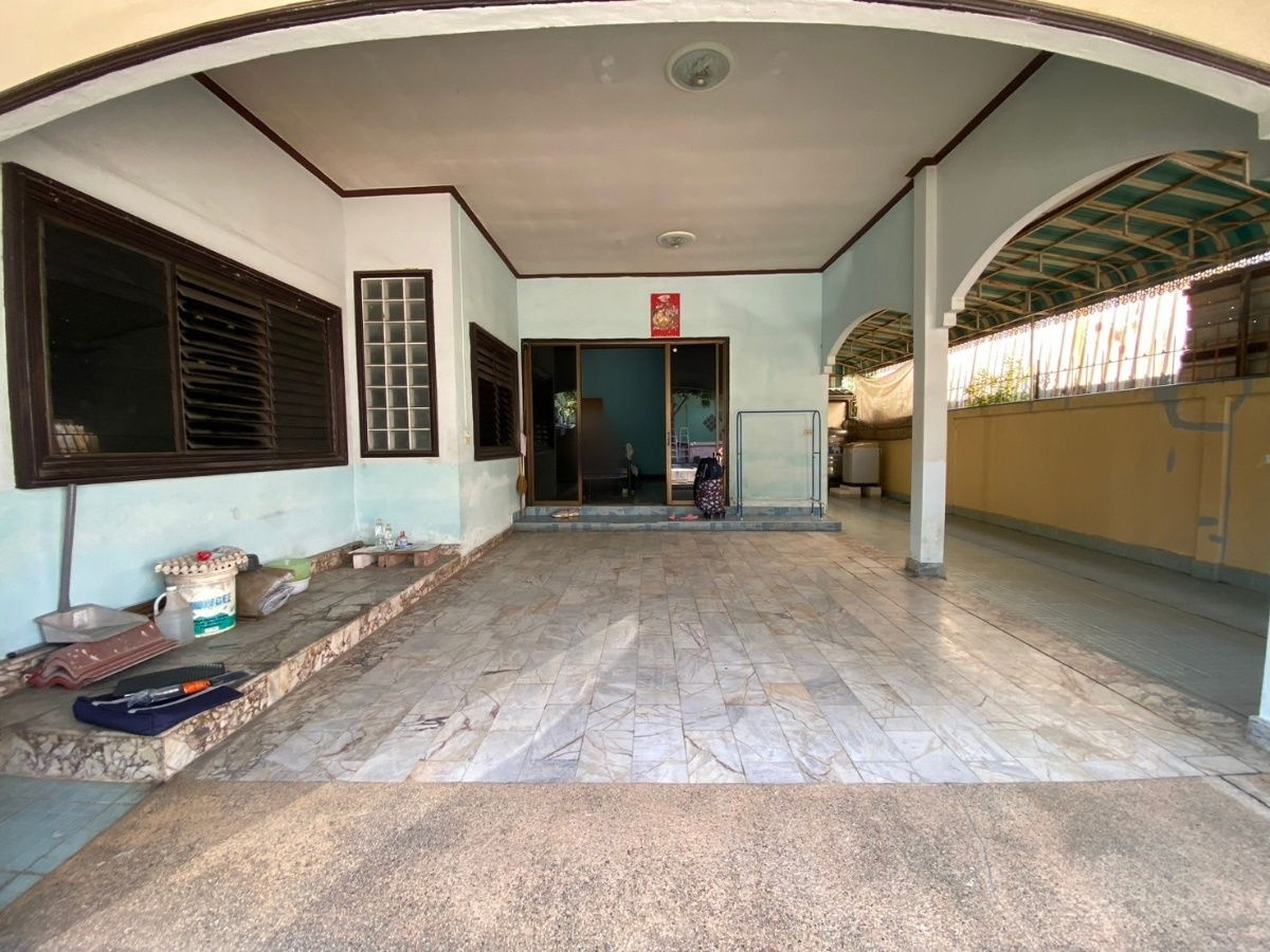 picture Corner Single-Storey House for Sale in Burapha Villa 12, Don Mueang, Bangkok - 3/15