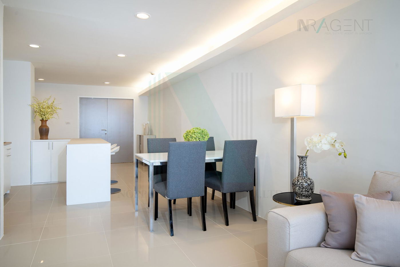 picture 🎉 For Rent Condo THE WATERFORD DIAMOND Building 1, Floor 39,2 bed room, Room size 81.00 sqm - 6/8