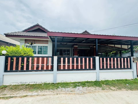Single house for rent, good atmosphere, Chak Nok, Pattaya, small pets allowed