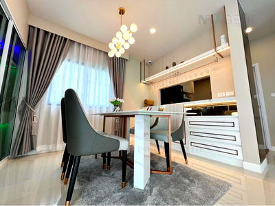 บ้านเดี่ยว สมุทรปราการ : 🚩 ขายบ้านเดี่ยว โครงการ บริทาเนีย บางนา-สุวรรณภูมิ กม.26 2 ชั้น 3 ห้องนอน 3 ห้องน้ำ